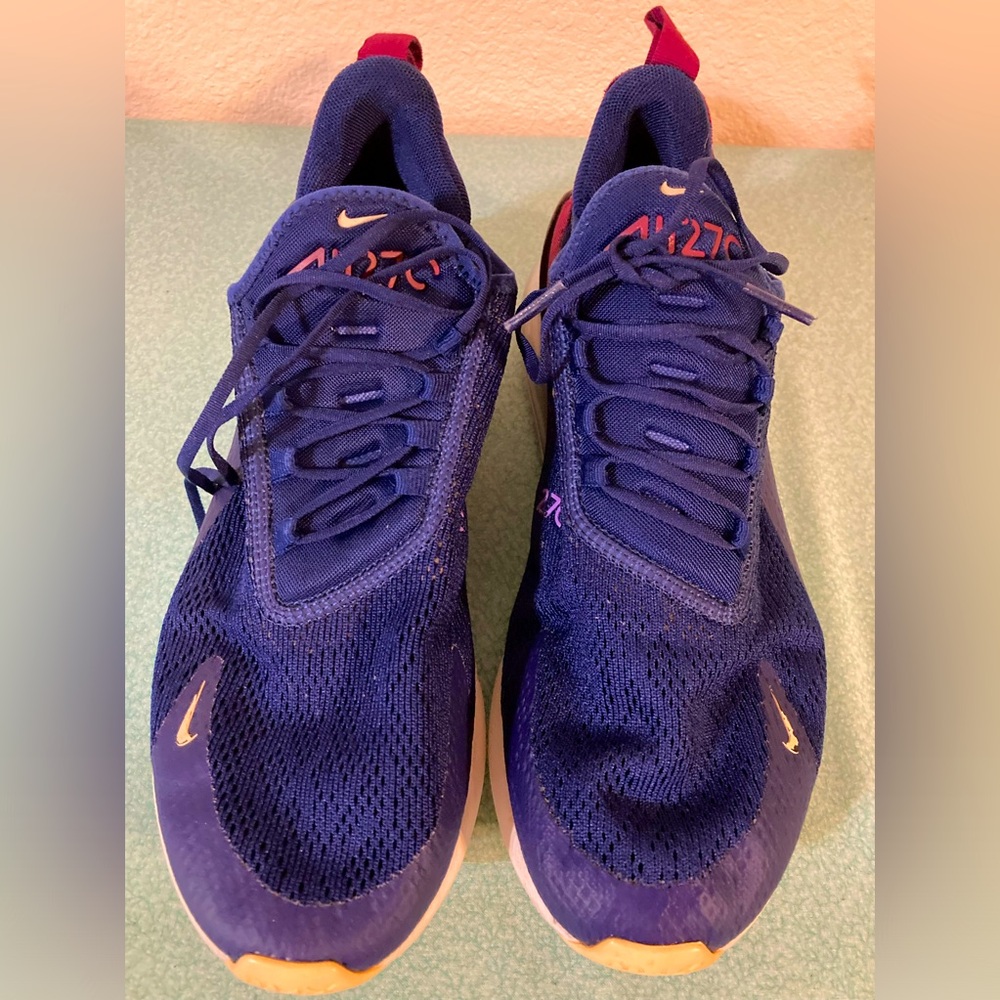 Women’s shoes